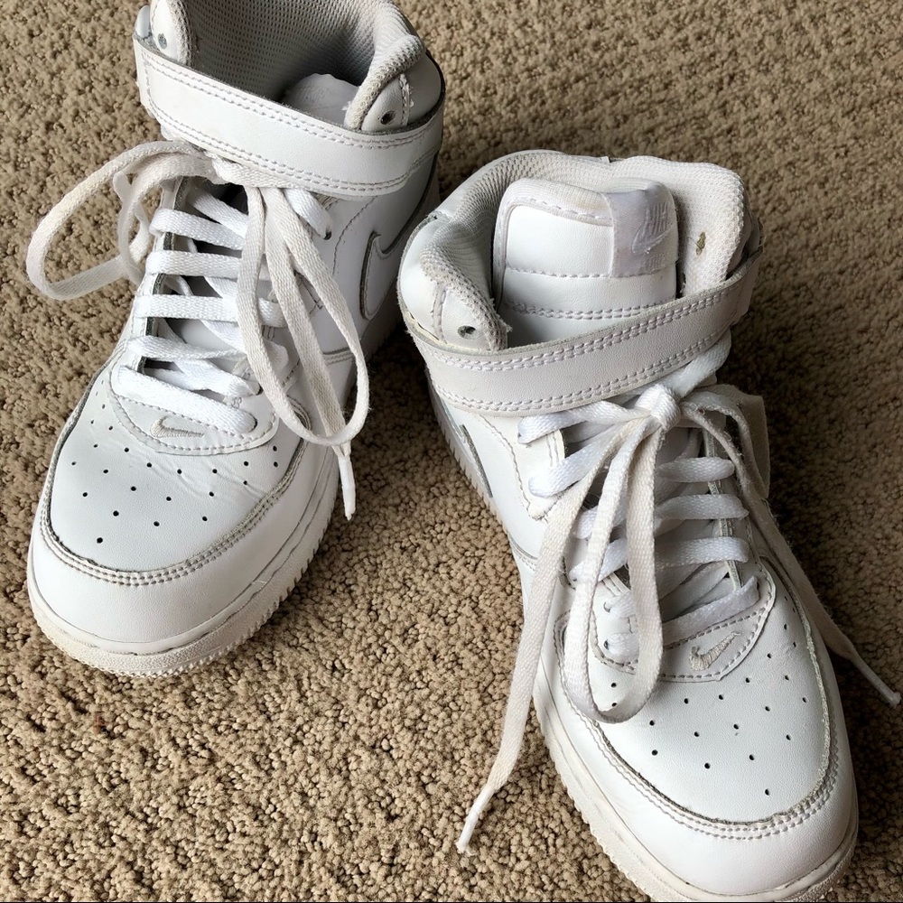 Nike Air Force 1